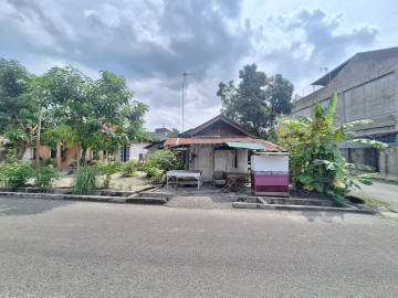 DIJUAL SEBIDANG TANAH KERAS LOKASI DALAM KOTA DEKAT JL.MELUR - PEKANBARU