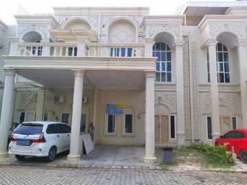 Dijual Rumah Cluster mewah 2lt di Jl. SM. Amin / Royal Platinum - Pekanbaru