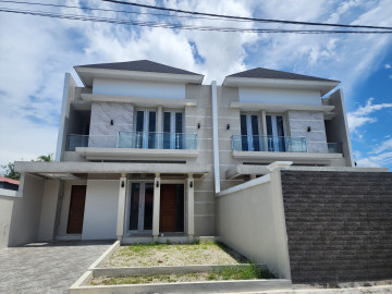 DIJUAL RUMAH MEWAH 2LT SIAP HUNI LOKASI JL. PEMUDA - PEKANBARU