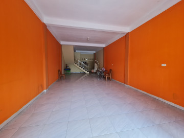 Di jual ruko 2 lantai lokasi Jalan Parit Indah tengah kota Pekanbaru