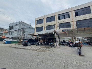 DIJUAL RUKO 3LT LOKASI TEPI JALAN DEKAT JL.RIAU-PEKANBARU