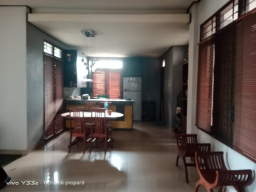 DIJUAL RUMAH DI JALAN HANGTUAH PEKANBARU