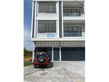Dijual Ruko Kondisi Baru & Posisi Hook, sisa tanah belakang 30 mtr di tepi jalan Jl. Parit Indah - Pekanbaru