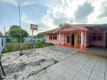 Dijual Rumah Bulatan Murah dengan tanah luas tanah 638 M2 di Tepi Jalan Dekat Jl. Harapan Raya - Pekanbaru