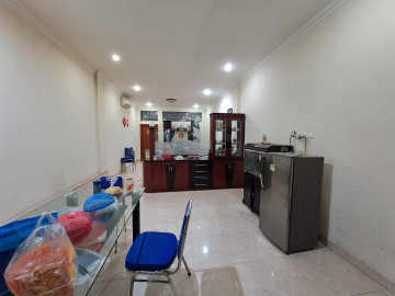 DIJUAL RUKO 3 LT SIAP HUNI DI JL.RIAU-PEKANBARU