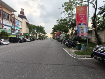 Dijual Ruko 3 lt lokasi tengah kota jalan soekarno hatta
