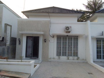 DIJUAL RUMAH SIAP HUNI LOKASI DEKAT JL.UMBAN SARI - PEKANBARU