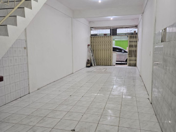 DIJUAL RUKO 2.5 LT LOKASI TENGAH KOTA MANDALA BY PASS MEDAN