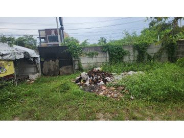 Di jual sebidang tanah tepi jalan besar lokasi Soekarno Hatta dekat Mall Ska tengah kota Pekanbaru