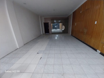 DI JUAL RUKO 3,5 LANTAI LOKASI TEPI JALAN BESAR JL AHMAD YANI -PEKANBARU