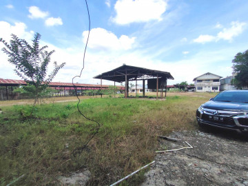 Dijual Gudang + Tanah Luas Di Jl. Soekarno Hatta - Pekanbaru
