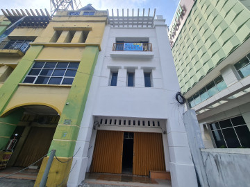 Dijual ruko tepi Jalan Tuanku Tambusai / Jalan Nangka lokasi dekat Mall Living World/ Mall Ska