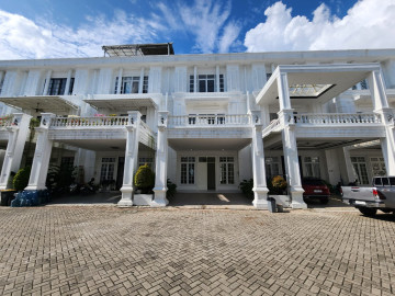DIJUAL RUMAH CLUSTER MEWAH 2,5 LANTAI LOKASI MELATI / TAMPAN