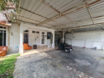 Di jual rumah bulatan lokasi Harapan Raya tengah kota Pekanbaru