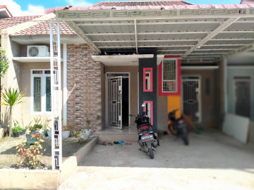 Dijual rumah semi cluster di Jl. Fajar - Pekanbaru