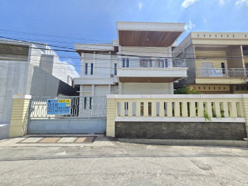 DIJUAL RUMAH BULATAN LOKASI DEKAT JALAN JENDRAL - PEKANBARU