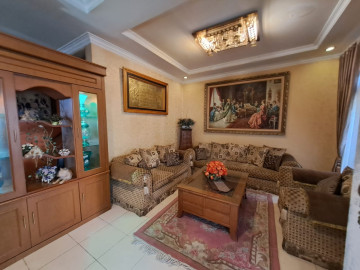 Dijual rumah cluster mewah 2 lt full furnish di daerah sudirman-pekanbaru