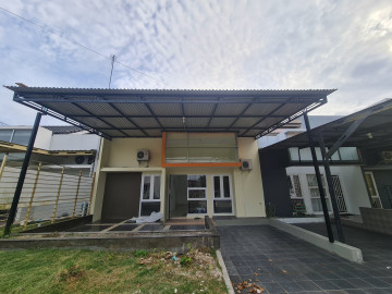 Di Jual rumah cluster satu lantai siap huni lokasi Jalan Satria tengah kota Pekanbaru