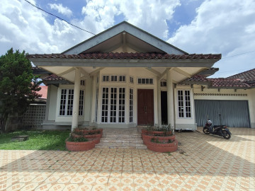 Dijual Rumah Bulatan Lokasi dekat jalan hang tuah
