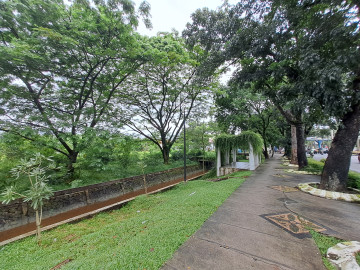 DISEWAKAN TANAH DI JL.SUDIRMAN-PEKANBARU