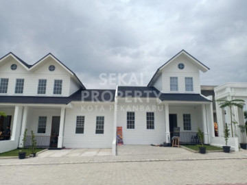 DIJUAL RUMAH CLUSTER MEWAH 1LT & MEZANINE LOKASI DEKAT JL. HANGTUAH - PEKANBARU