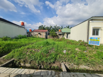 Di jual 3 kavling tanah di perumahan cluster lokasi Soekarno Hatta tengah kota Pekanbaru