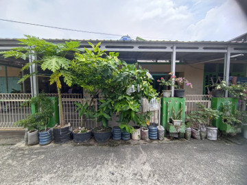 Dijual Rumah Bulatan Tengah Kota - Di Daerah Jalan Pemuda Pekanbaru