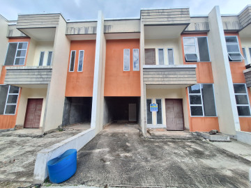 DIJUAL RUMAH CLUSTER BARU 2 LANTAI LOKASI JL.MUTIARA-PEKANBARU