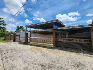 DIJUAL CEPAT RUMAH BULATAN + GUDANG LOKASI JL.SUKA KARYA/KUALU-PEKANBARU