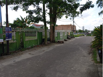 Disewakan Tanah 1200 M2. Tengah kota