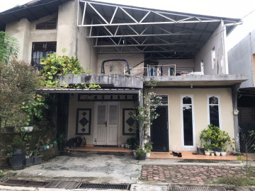 DI JUAL RUMAH DI JALAN TENGKU BEY PEKANBARU