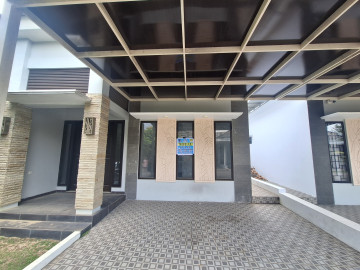 DIJUAL RUMAH CLUSTER BARU LOKASI DI PERUMAHAN BALI PAVILLION JL.PARIT INDAH-PEKANBARU