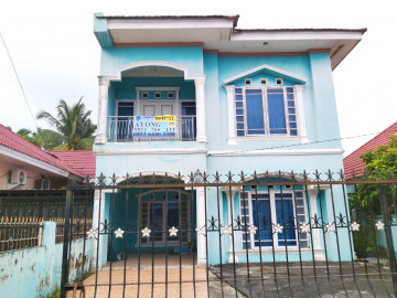 Dijual Rumah 2 lantai, Jl. Taskurun / Garuda / Komplek Merpati 2, Pekanbaru