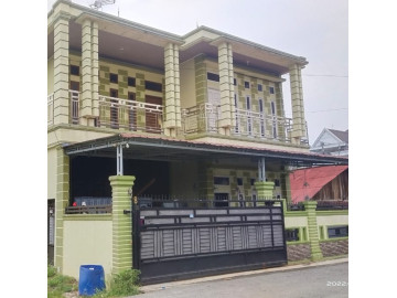 Dijual rumah bulatan mewah 2lt lokasi Jl. Soekarno Hatta Pekanbaru
