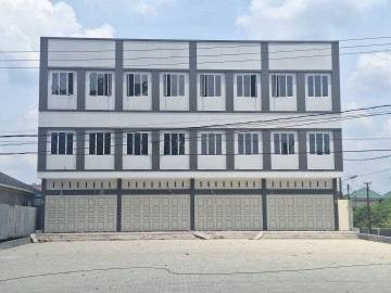 DISEWAKAN RUKO GANDENG 3 LANTAI BARU LOKASI JL.SOEKARNO HATTA-PEKANBARU