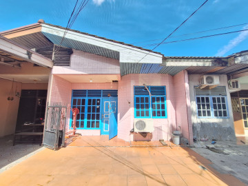DIJUAL RUMAH TINGGAL LOKASI JL.KULIM - PEKANBARU