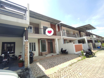 DIJUAL RUMAH 2 LT SIAP HUNI DI JLN PEMUDA-PEKANBARU