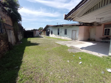 Dijual Tanah + Bangunan Tepi Jalan Besar, Dekat JL.Durian, Sukajadi - Pekanbaru