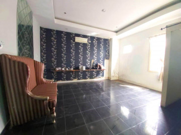 Dijual Ruko gandeng Murah dan di Pusat kota Jl. Jenderal Sudirman, Pekanbaru