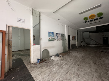 DISEWAKAN RUKO GANDENG 3 LT JL.JEND SUDIRMAN