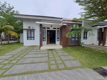Dijual rumah full furnished nyaman dan asri lokasi sudirman-pekanbaru