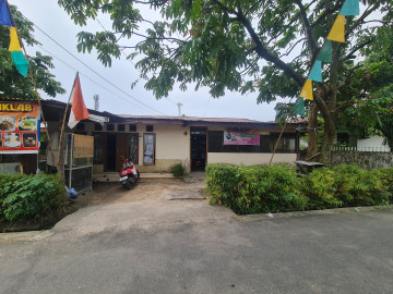 Di jual Rumah Petak 2 unit lokasi Jalan Dahlia tengah kota Pekanbaru