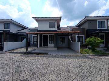DI JUAL RUMAH CLUSTER JL HR. SOEBRANTAS / PANAM - PEKANBARU