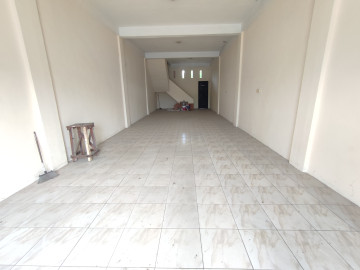 DiSewakan Ruko Gandeng 3LT Jl. Hangtuah