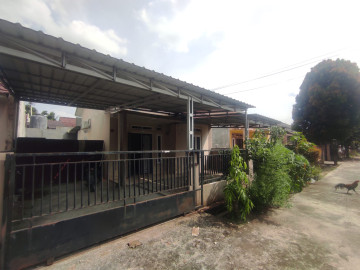 DI JUAL RUMAH DI JLN. AIR DINGIN BELAKANG KAMPUS UIR-PEKANBARU