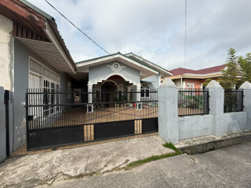 DIJUAL RUMAH DAN KONTRAKAN LUAS SIAP HUNI DI JL. KAPUR - PEKANBARU