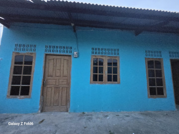DIJUAL RUMAH 3 UNIT GANDENG JL.PASTORAN , PALAS