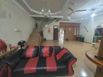 DIJUAL RUMAH LUAS 2 LT SIAP HUNI DEKAT JL RIAU - PEKANBARU