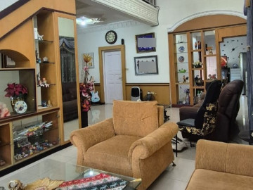 Dijual Rumah Mewah 2 Lantai Dekat Jl. Pemuda