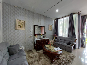 Dijual Rumah Cluster mewah 2lt FURNISHED di Main road Jl. Soekarno Hatta / Citraland - Pekanbaru